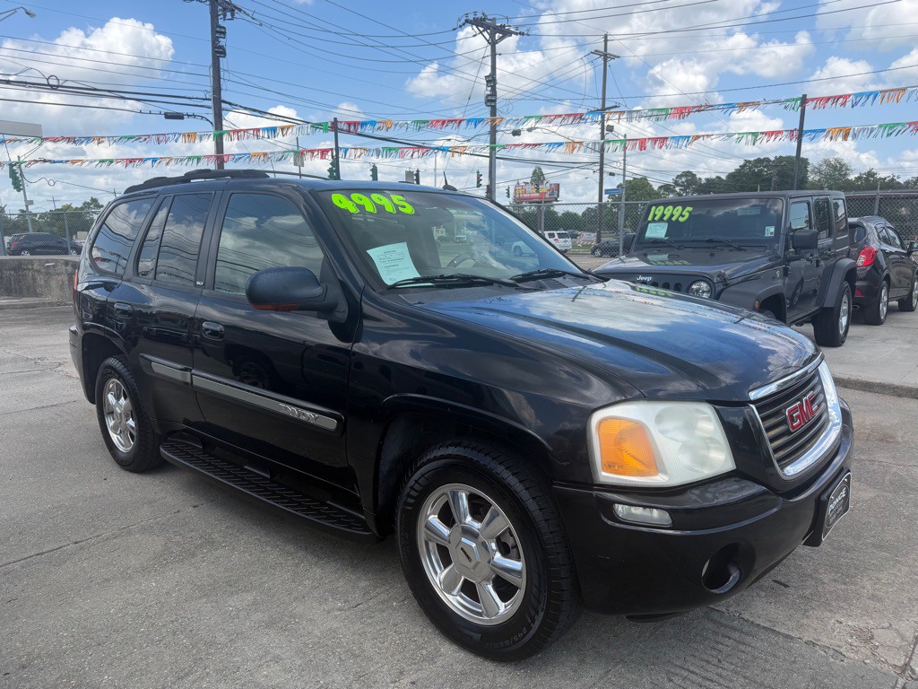 2004 GMC Envoy Image 2