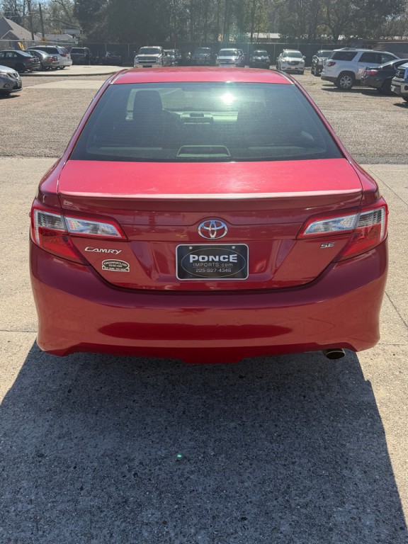 2014 Toyota Camry Image 3