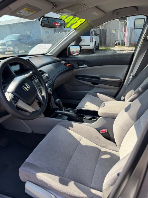 2010 Honda Accord Image 6