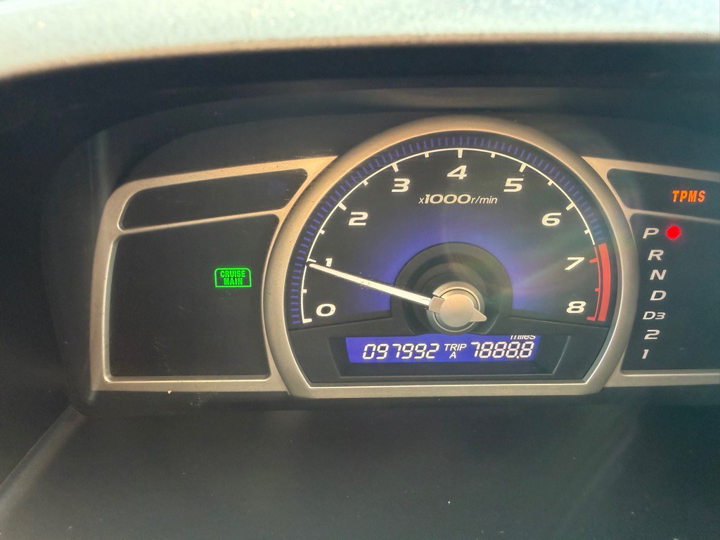 2010 Honda Civic Image 8