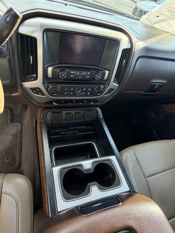 2017 GMC Sierra Image 7