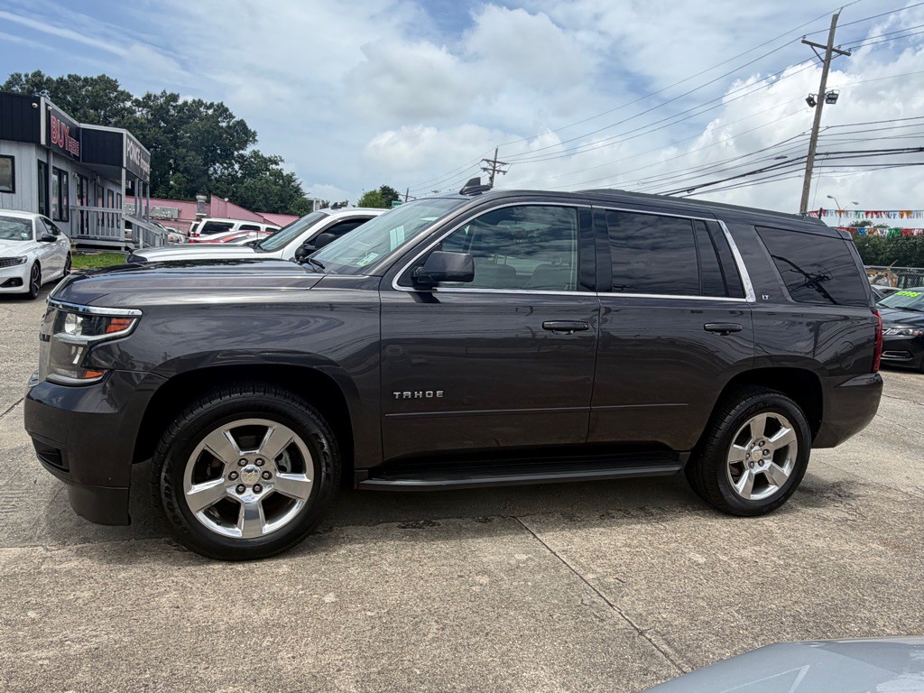 2017 Chevrolet Tahoe Image 3