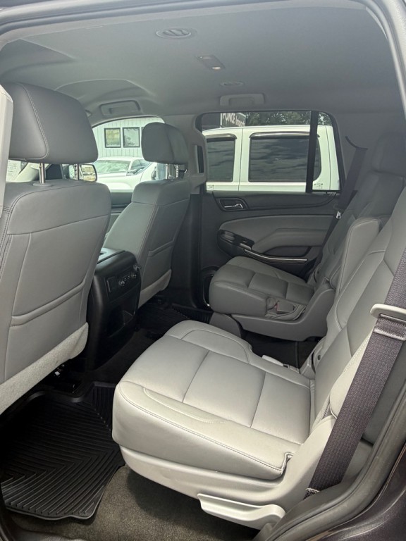 2017 Chevrolet Tahoe Image 6