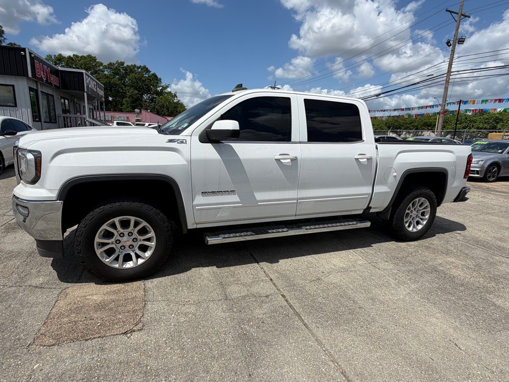 2017 GMC Sierra Image 3