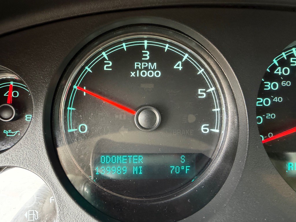 2009 GMC Yukon Image 8