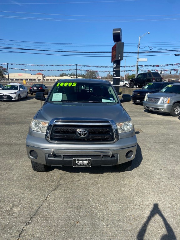 2010 Toyota Tundra Image 2