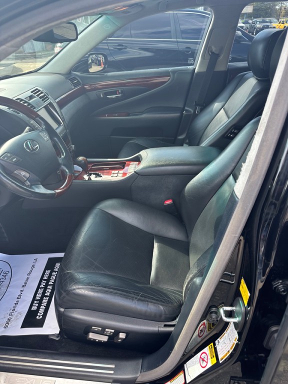 2007 Lexus LS Image 9