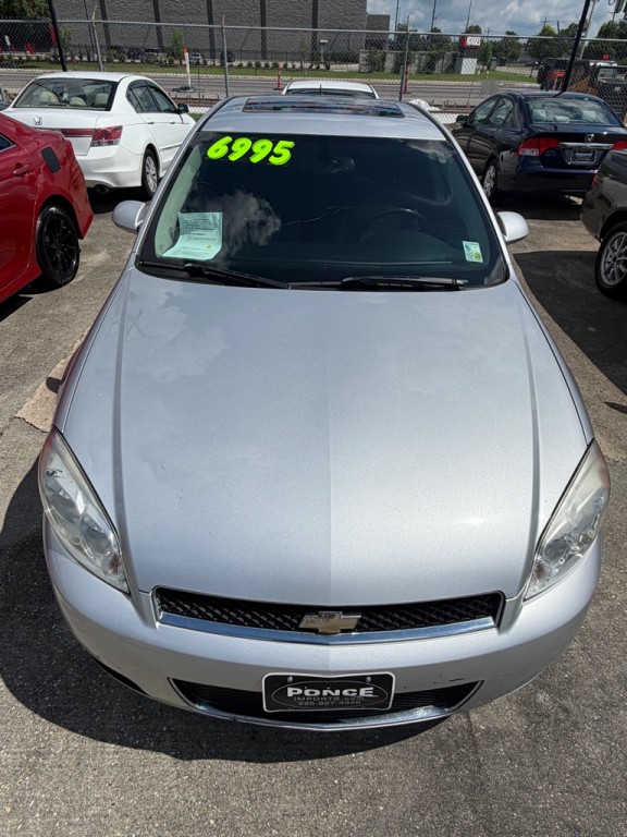 2014 Chevrolet Impala Image 2