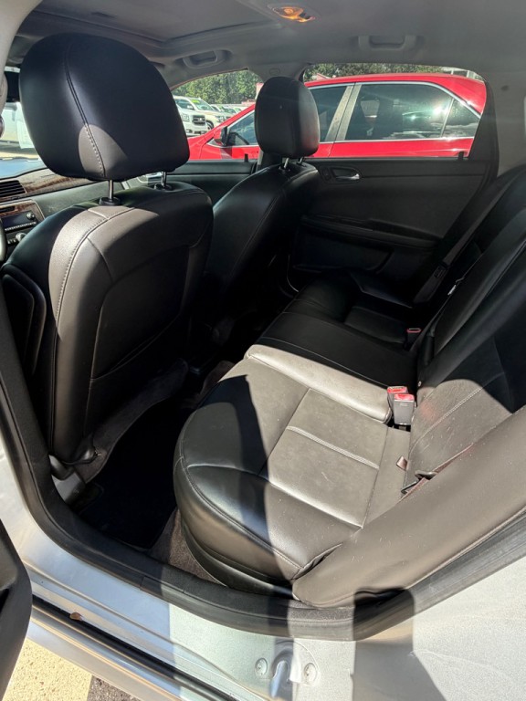 2014 Chevrolet Impala Image 5