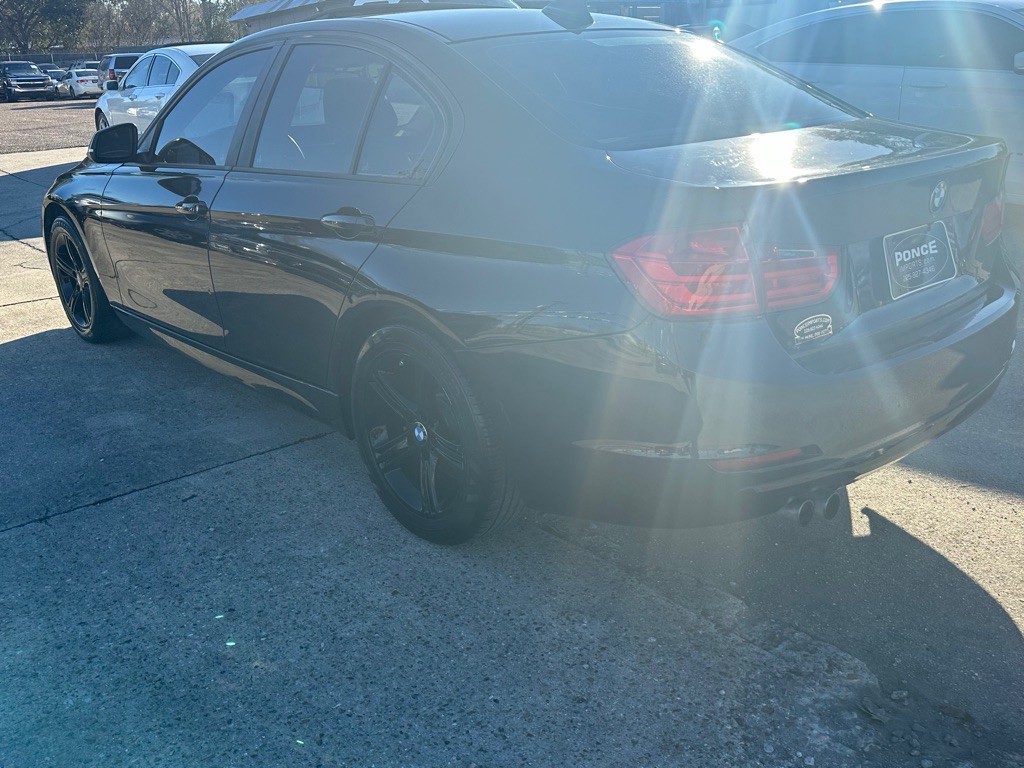 2014 BMW 3 Series Image 3