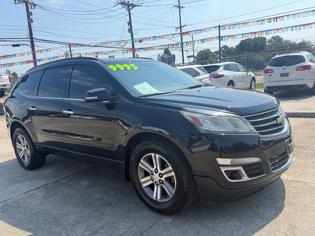 2016 Chevrolet Traverse Image 2