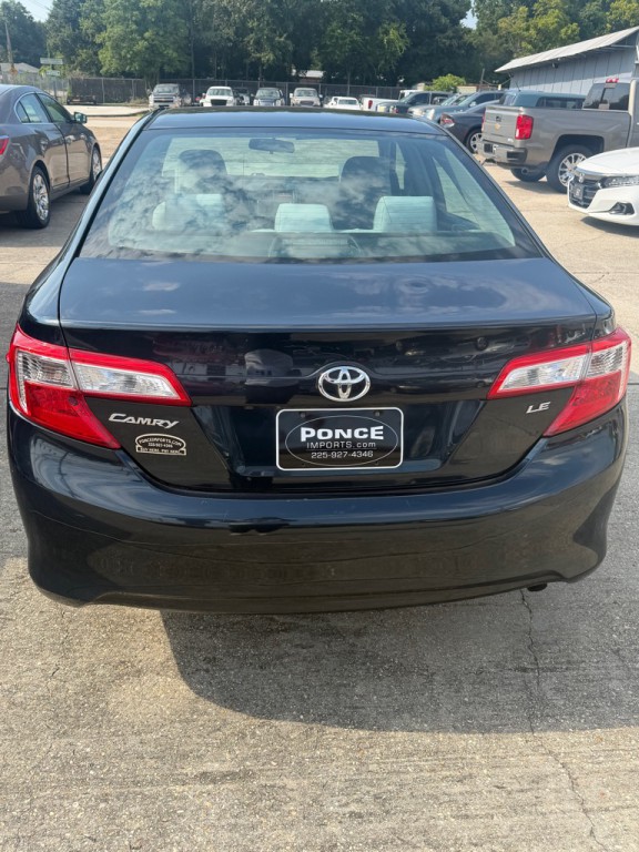 2014 Toyota Camry Image 5