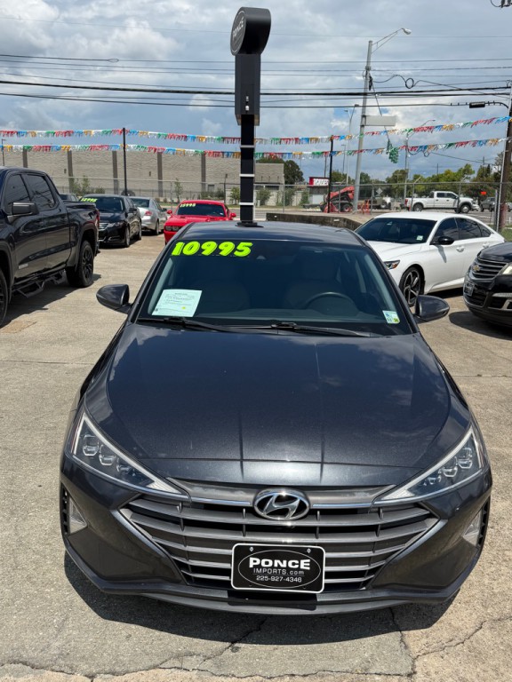 2020 Hyundai Elantra Image 8
