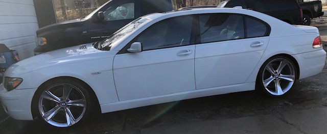2007 BMW 7 Series Image 2