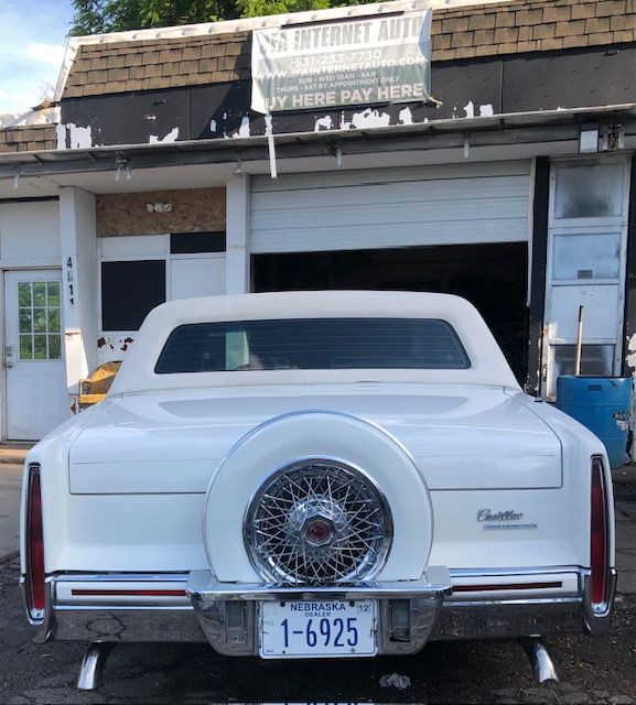 1992 Cadillac DeVille Image 3