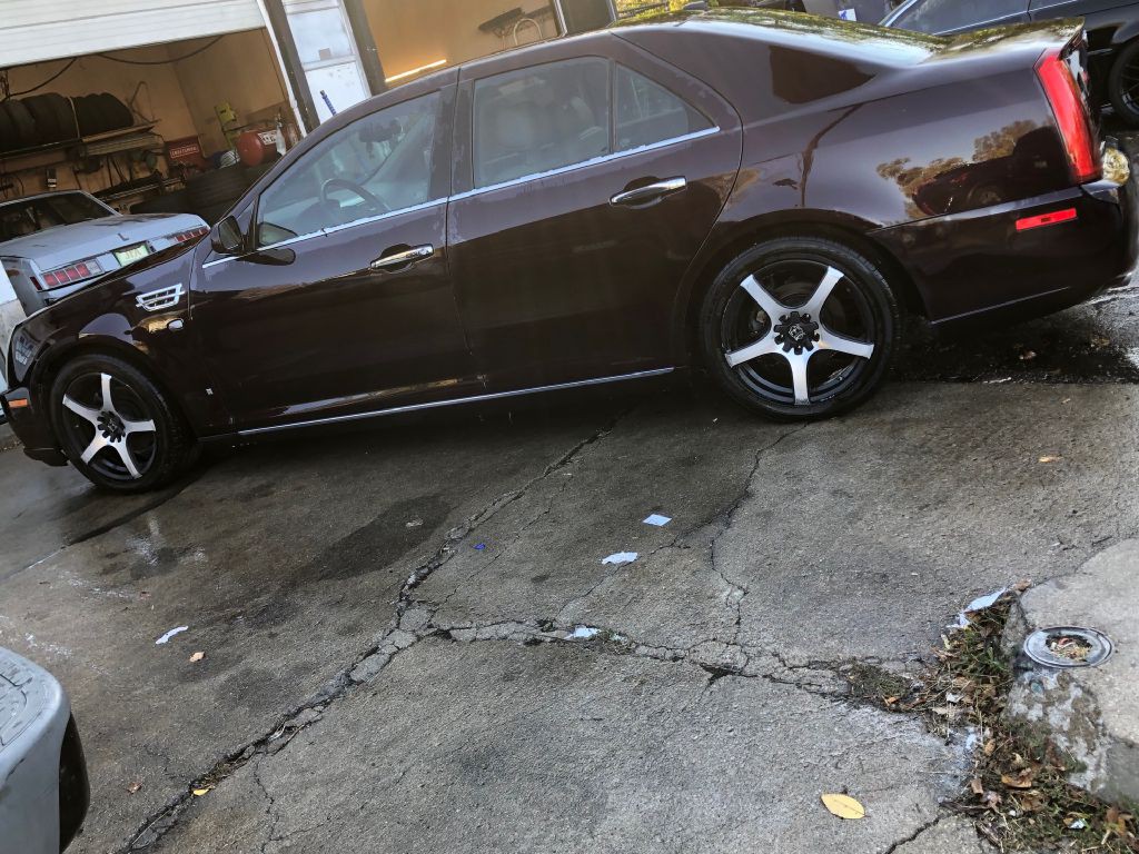 2008 Cadillac STS Image 3