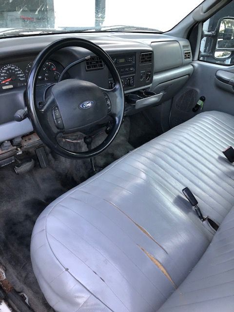 2004 Ford F-250 Image 6