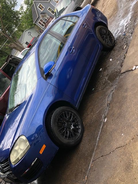 2008 Volkswagen Jetta Image 2