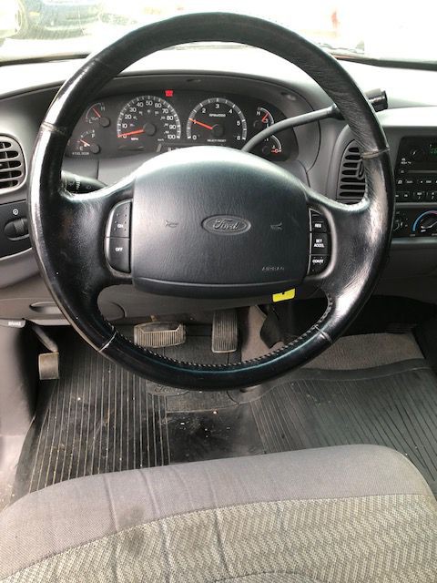 2000 Ford F-150 Image 6