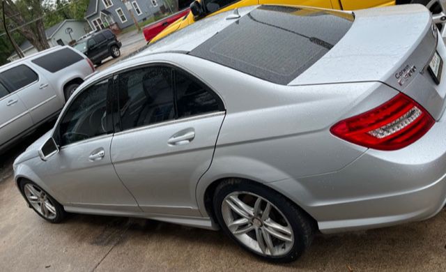 2012 Mercedes-Benz C-Class Image 5