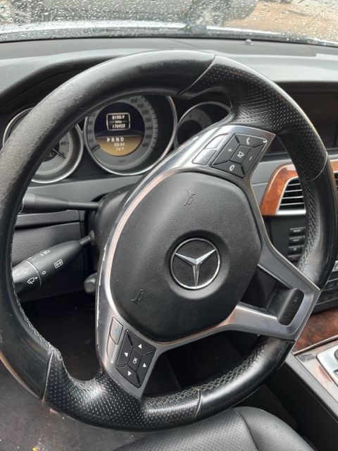 2012 Mercedes-Benz C-Class Image 6