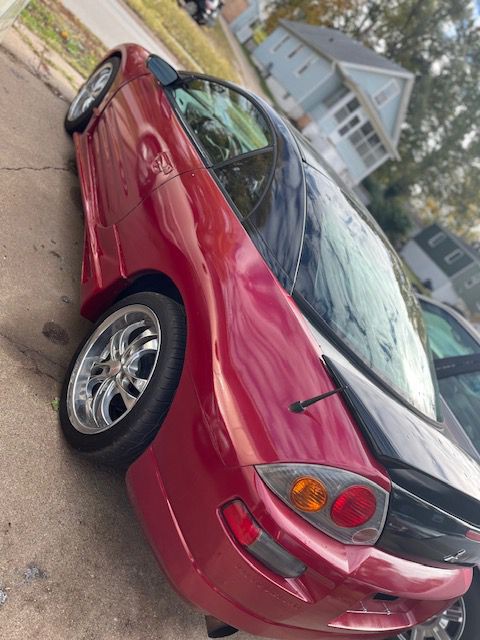 2003 Mitsubishi Eclipse Image 2