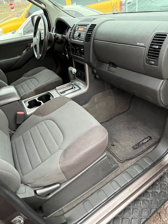2008 Nissan Pathfinder Image 11