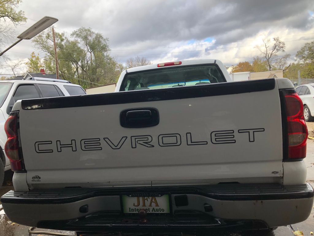 2007 Chevrolet Silverado 1500 Image 4