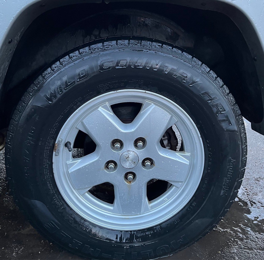 2007 Jeep Liberty Image 10