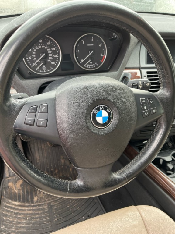 2011 BMW X5 Image 5