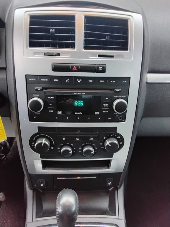 2008 Dodge Charger Image 17