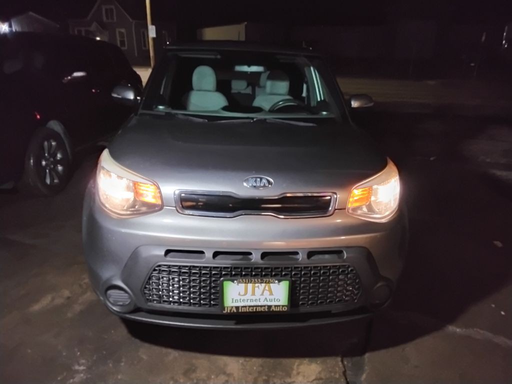 2014 Kia Soul Image 2