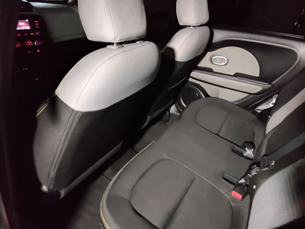 2014 Kia Soul Image 11