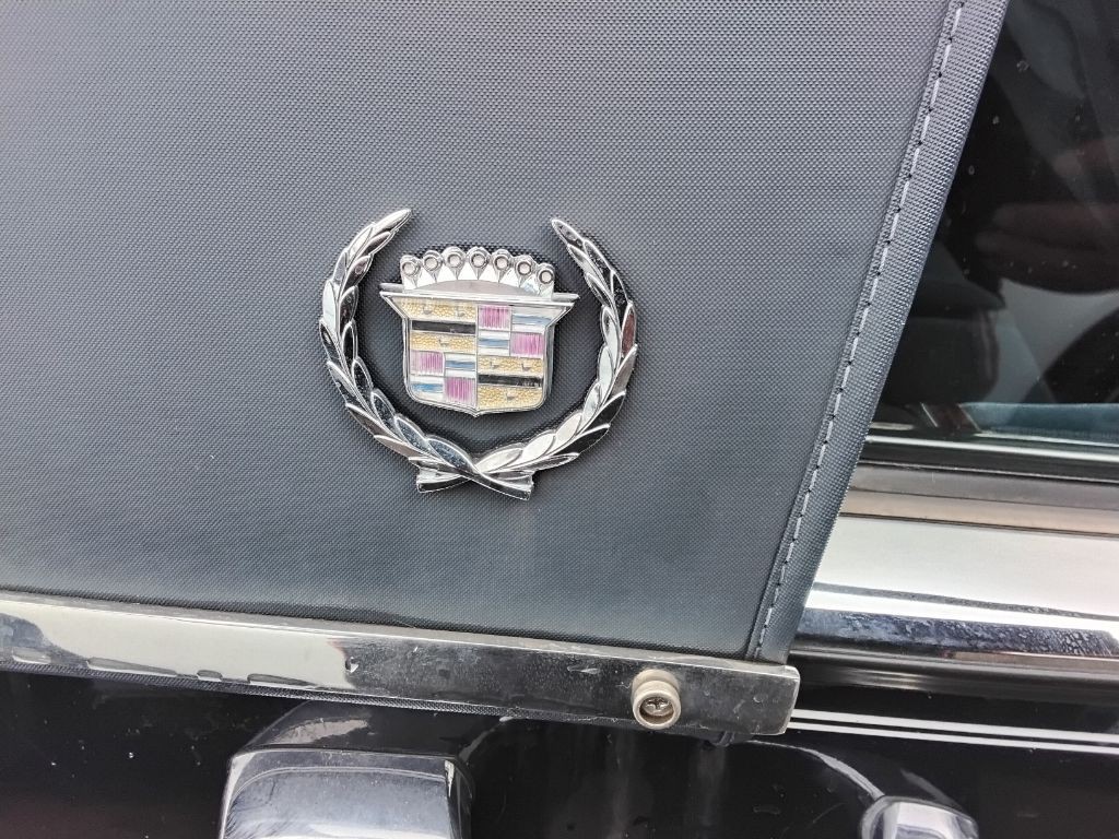 1988 Cadillac DeVille Image 4