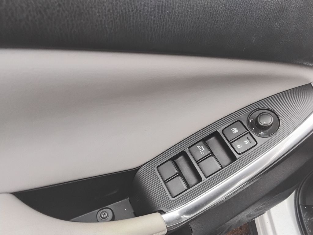 2015 Mazda CX-5 Image 8