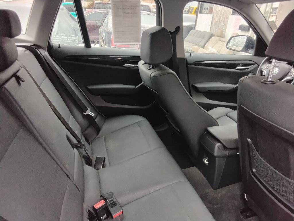 2014 BMW X1 Image 17