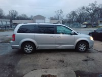 Image for 2010 Chrysler Town & Country Touring ID: 7324252