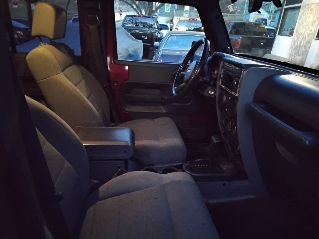 2007 Jeep Wrangler Image 12