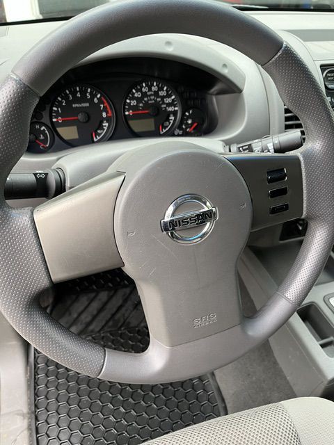 2006 Nissan Frontier Image 5