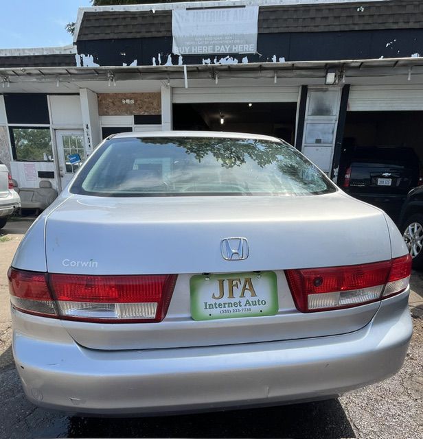 2003 Honda Accord Image 5