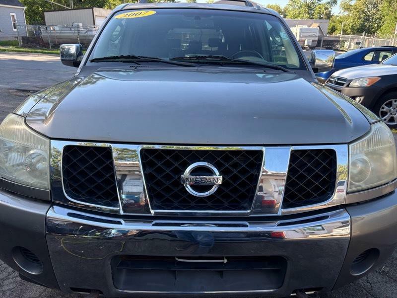 2007 Nissan Armada Image 2
