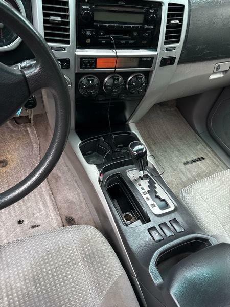 2003 Toyota 4Runner Image 7