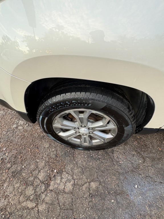 2014 GMC Acadia Image 8
