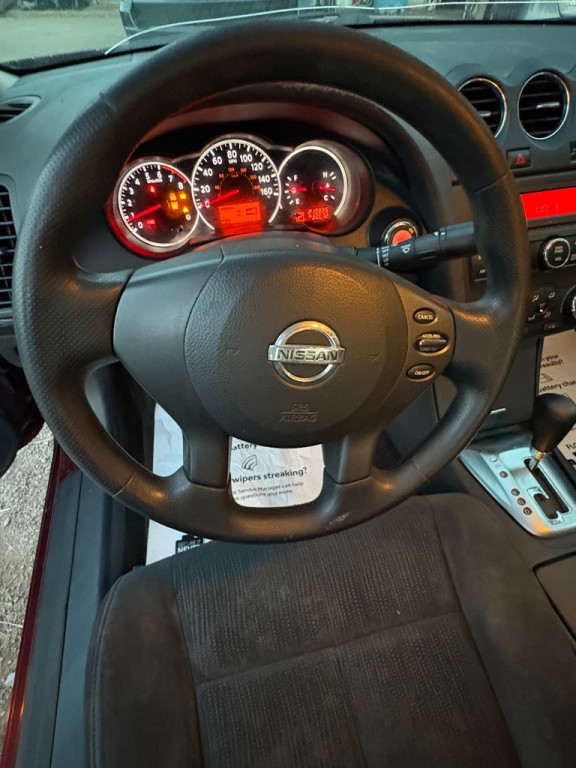 2010 Nissan Altima Image 5