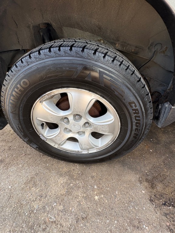 2003 Mazda Tribute Image 12