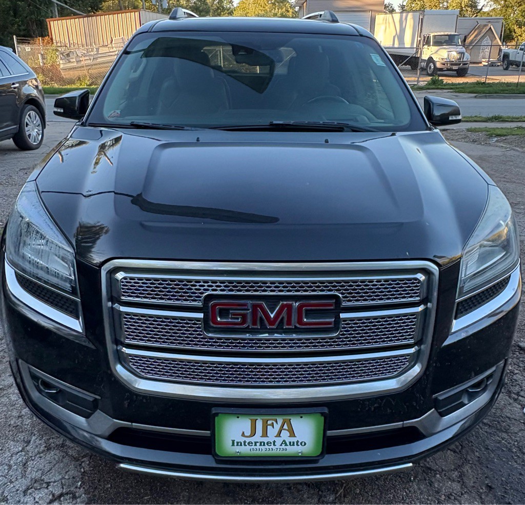 2014 GMC Acadia Image 2
