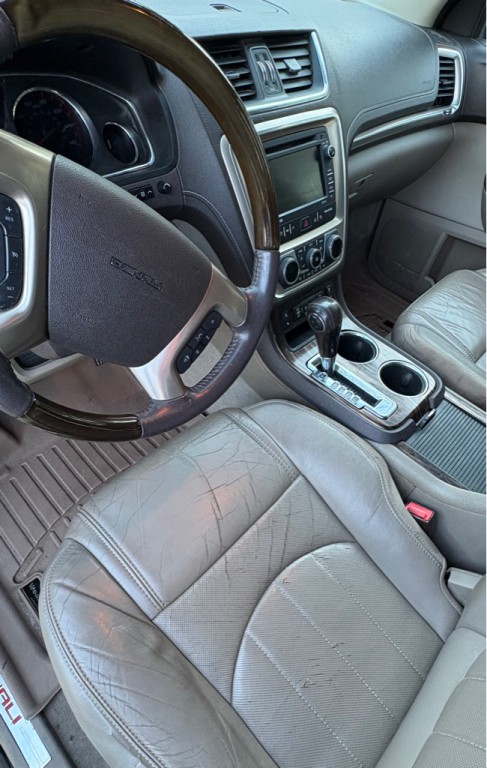 2014 GMC Acadia Image 5