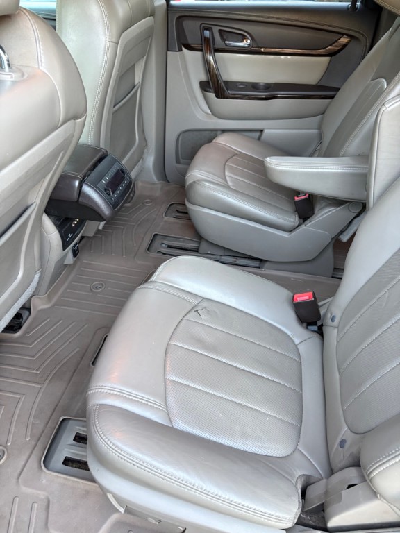 2014 GMC Acadia Image 10