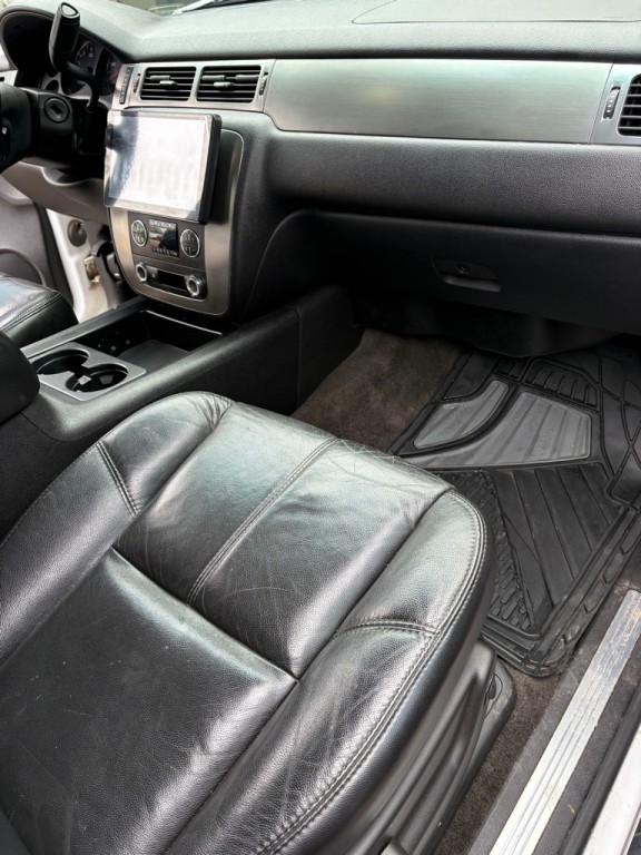 2007 Chevrolet Tahoe Image 16