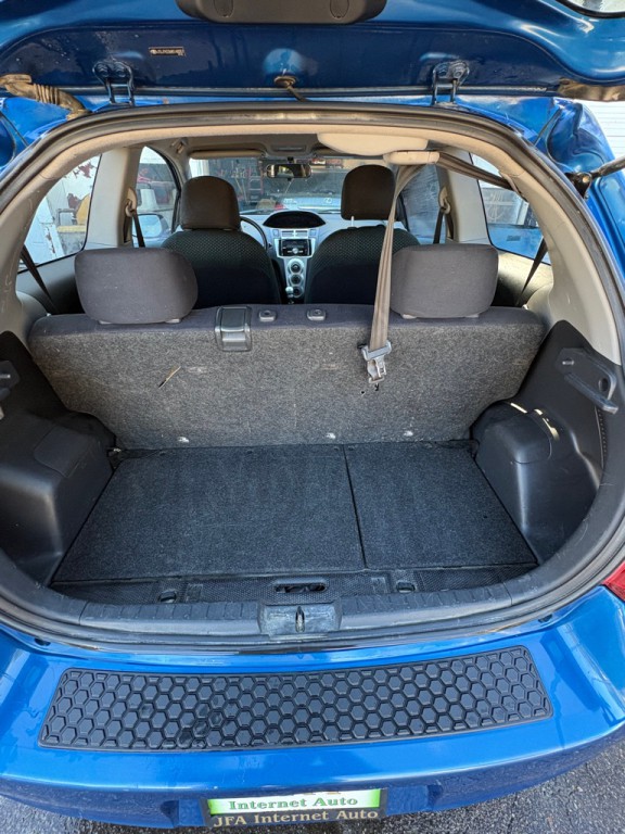 2008 Toyota Yaris Image 8